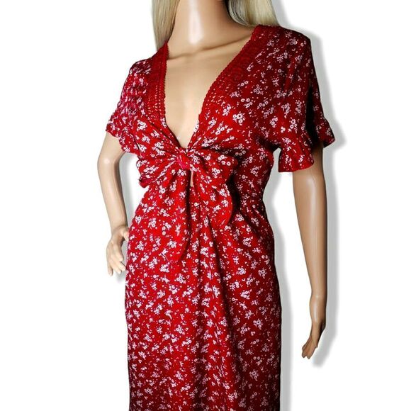 Red Floral Front-Tie Bow Ruffle Sleeved Dress - Picture 7 of 12